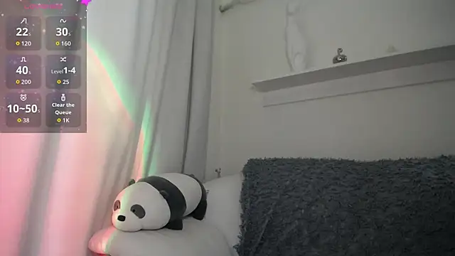 Snapshot of Ange_Lus chatting on 10/09/25, 12:36 Ange Lus online show from 10/09/25, 12:36