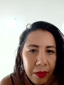 Snapshot of vixen_velvett1 chatting on 09/27/25, 07:52 vixen velvett1 online show from 09/27/25, 07:52