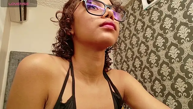 MissDhana online show from 10/26/25, 08:04