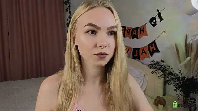 hey Olivia online show from 11/04/25, 08:08