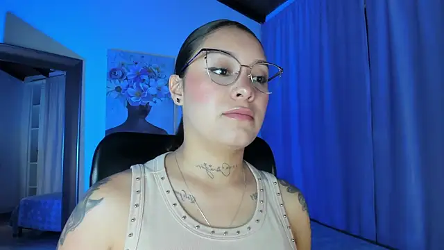 miawhite x1 online show from 11/04/25, 02:05