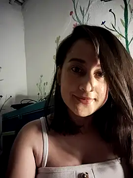 valery506 online show from 10/18/25, 03:42