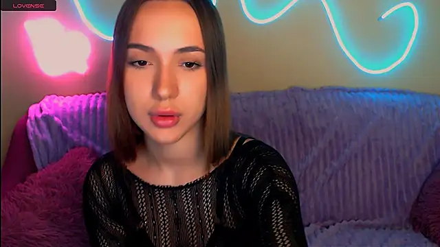 Mia cutie77 online show from 10/14/25, 09:54