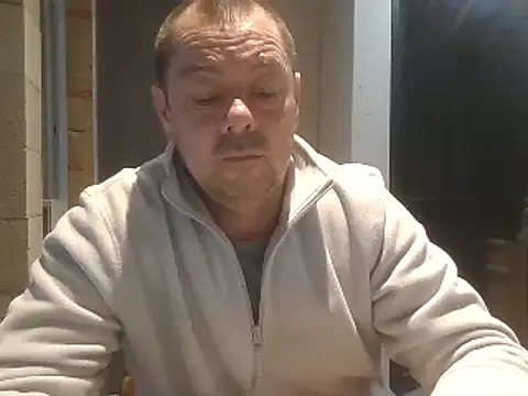 hugoboys4576 online show from 10/31/25, 03:57