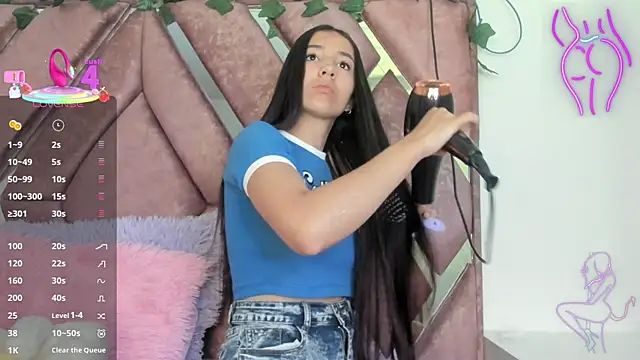 Flufi 740 online show from 11/07/25, 12:27