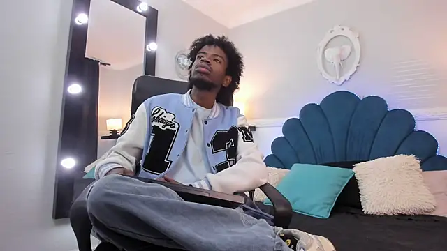 AllexJacob online show from 10/28/25, 12:52