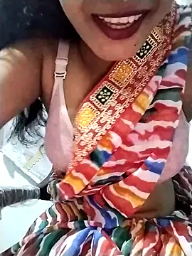 ms-naina online show from 11/04/25, 07:02