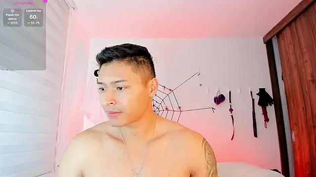 Snapshot of abu_dhabi_21 chatting on 10/10/25, 05:17 abu dhabi 21 online show from 10/10/25, 05:17