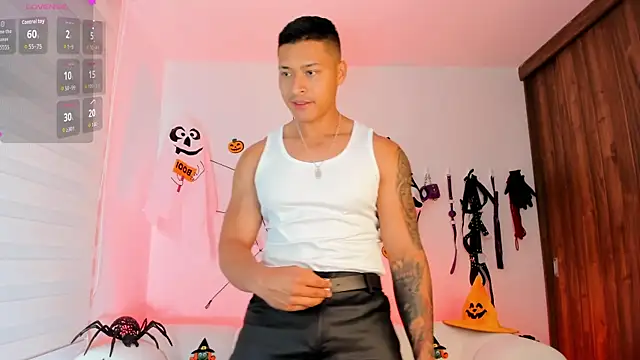 Snapshot of abu_dhabi_21 chatting on 10/16/25, 01:28 abu dhabi 21 online show from 10/16/25, 01:28