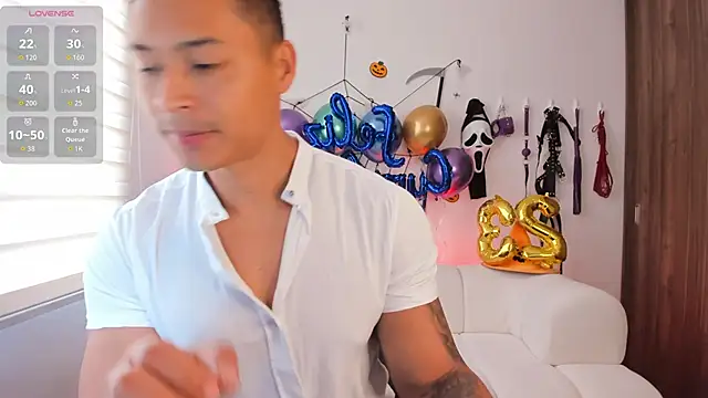 Snapshot of abu_dhabi_21 chatting on 10/25/25, 01:18 abu dhabi 21 online show from 10/25/25, 01:18