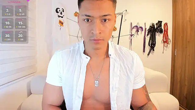 Snapshot of abu_dhabi_21 chatting on 11/07/25, 10:04 abu dhabi 21 online show from 11/07/25, 10:04