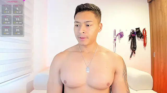 Snapshot of abu_dhabi_21 chatting on 11/16/25, 09:37 abu dhabi 21 online show from 11/16/25, 09:37