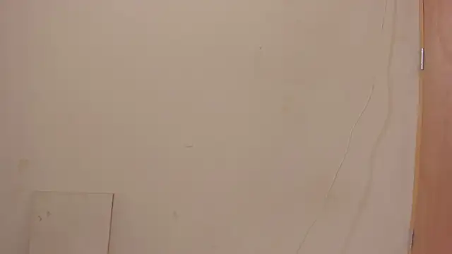 Dakota x18 online show from 11/12/25, 08:30