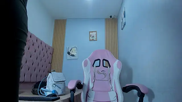 Dakota x18 online show from 11/14/25, 07:34