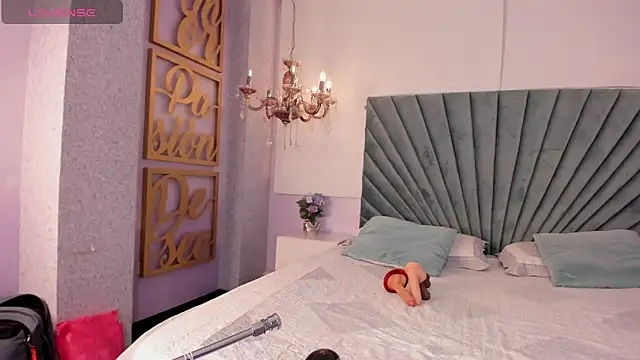 Snapshot of Elii_cartter chatting on 09/25/25, 09:51 Elii cartter online show from 09/25/25, 09:51