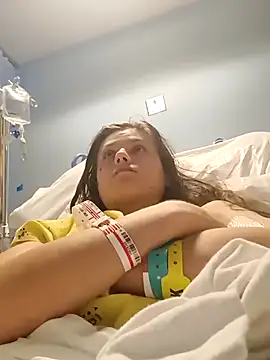 cicithtbitch online show from 10/31/25, 04:41