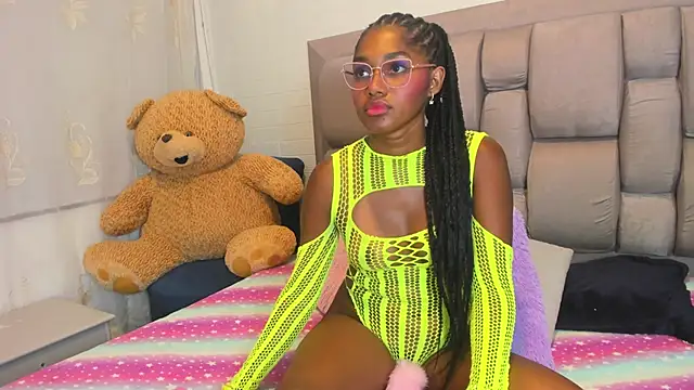 Beauty Luci online show from 10/07/25, 10:51