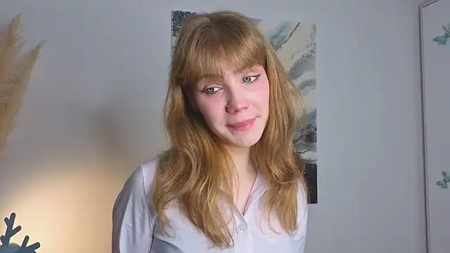 pienaple online show from 10/30/25, 04:03