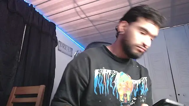 Snapshot of Chrys_harris77 chatting on 10/07/25, 08:17 Chrys harris77 online show from 10/07/25, 08:17