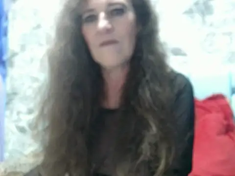 chanel-lam online show from 11/13/25, 01:10