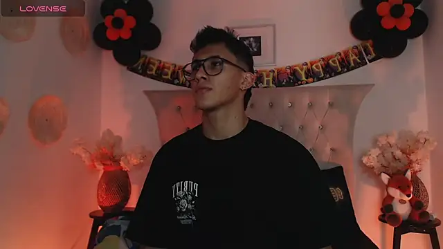 SalvadorFit online show from 10/21/25, 08:20