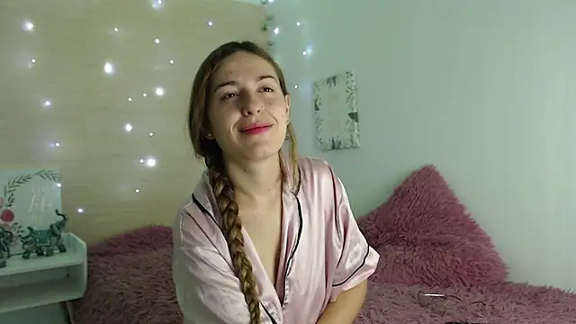 kat desiree online show from 10/19/25, 11:33