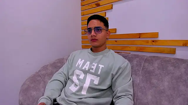 axel vega online show from 09/30/25, 07:08