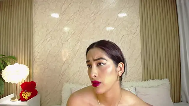 Snapshot of LawGoldman chatting on 10/28/25, 02:48 LawGoldman online show from 10/28/25, 02:48