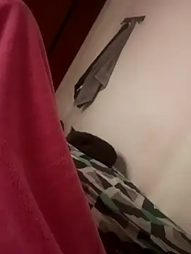 jenpaoo6- online show from 11/17/25, 04:57