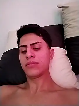 Snapshot of MANU10R27 chatting on 09/20/25, 10:00 MANU10R27 online show from 09/20/25, 10:00