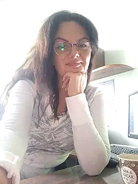 Snapshot of ValeriaLove43211 chatting on 09/25/25, 11:14 ValeriaLove43211 online show from 09/25/25, 11:14