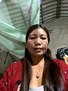 Snapshot of Milky-milk chatting on 10/22/25, 01:44 Milky-milk online show from 10/22/25, 01:44