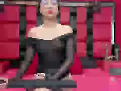 Snapshot of VioletaSolet chatting on 11/08/25, 11:10 VioletaSolet online show from 11/08/25, 11:10