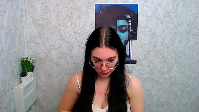 MiraBabe  online show from 11/10/25, 10:47