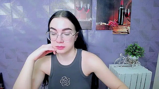 MiraBabe  online show from 11/17/25, 09:48