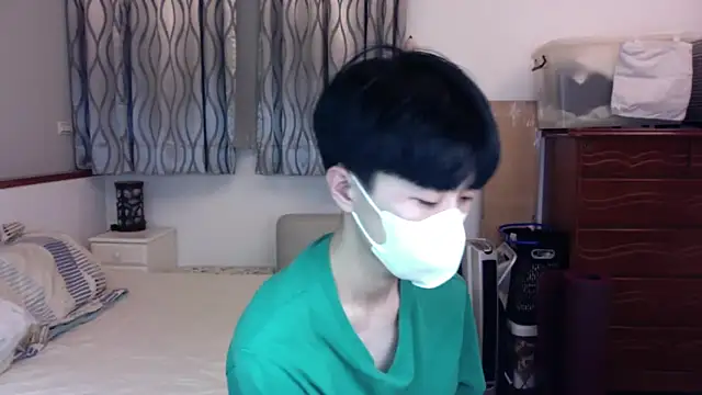 kai101010 online show from 10/19/25, 03:56