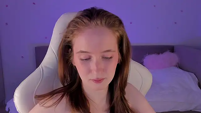 CrystalSoul  online show from 10/12/25, 07:24