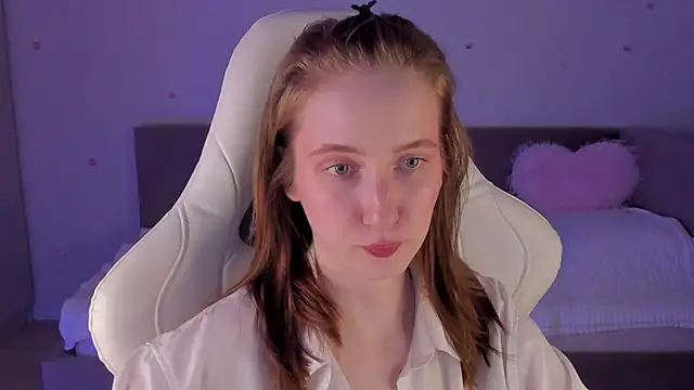 CrystalSoul  online show from 11/05/25, 10:54