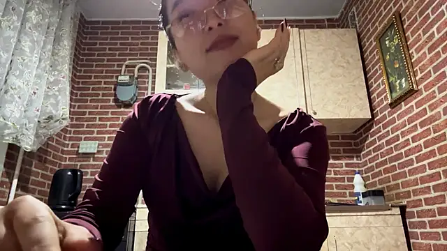 EmmaLeexth online show from 09/26/25, 01:15