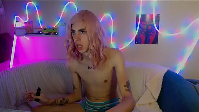 AlexNaughty14 online show from 10/07/25, 09:17