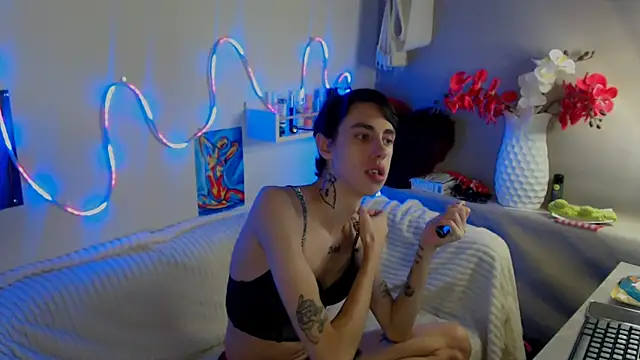 AlexNaughty14 online show from 10/24/25, 09:17