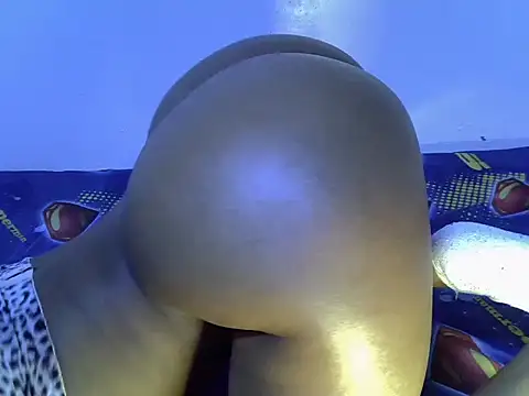 Sweet Bellah19 online show from 11/08/25, 12:00