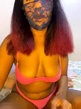 Snapshot of morjana2001 chatting on 11/15/25, 11:18 morjana2001 online show from 11/15/25, 11:18