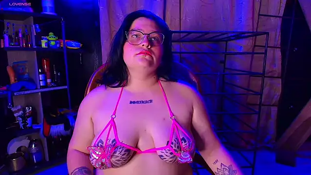 Miilaa    online show from 11/14/25, 04:11