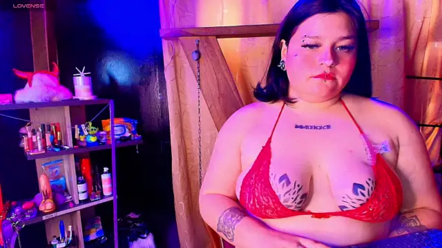 Miilaa    online show from 11/22/25, 12:48