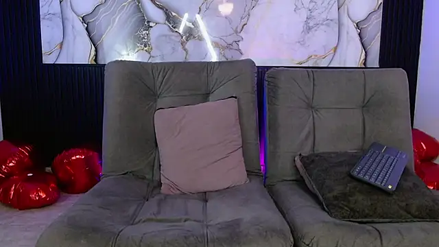 deivid bigcock1 online show from 10/12/25, 12:31