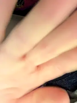 slttystargirl online show from 09/19/25, 05:13