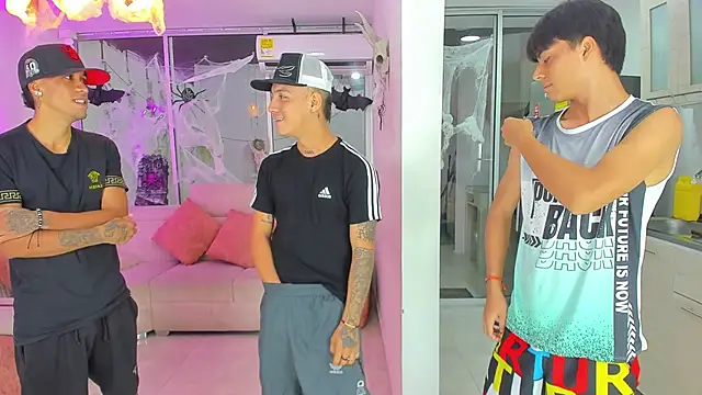 Houseofwarrios online show from 10/15/25, 05:18