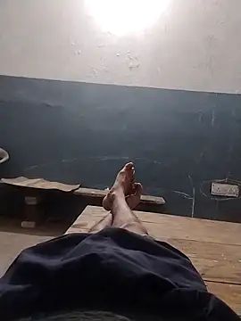 VickyMonster5 online show from 11/02/25, 06:43