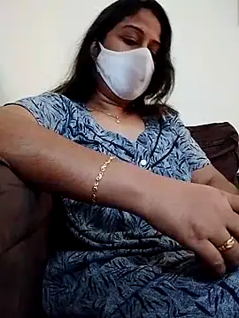 Snapshot of TAMIL_AMMUSRI chatting on 10/27/25, 07:23 TAMIL AMMUSRI online show from 10/27/25, 07:23